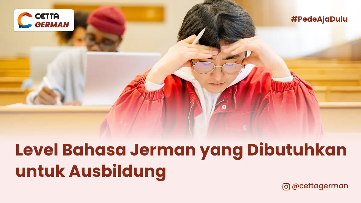 seorang pelajar sedang fokus mengerjakan soal sambil memegang kepala